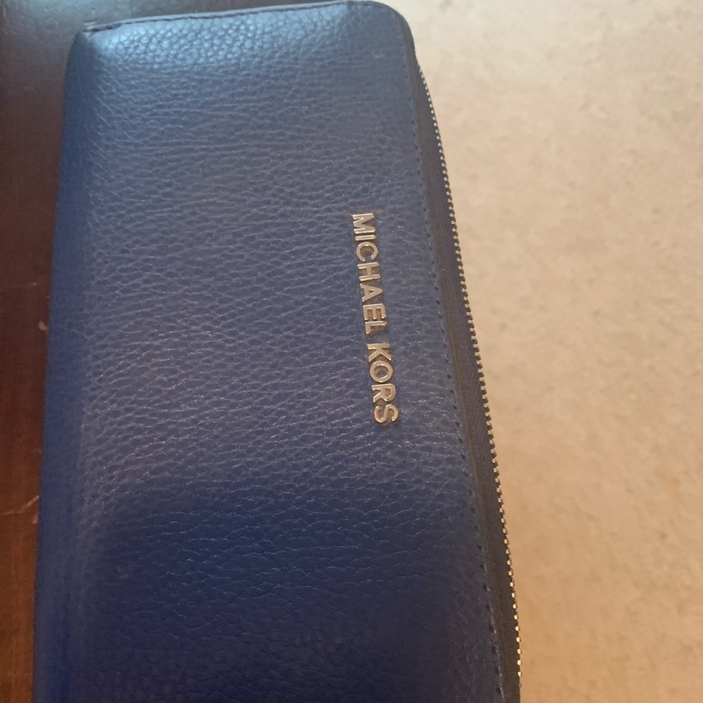 Michael Kors wallet